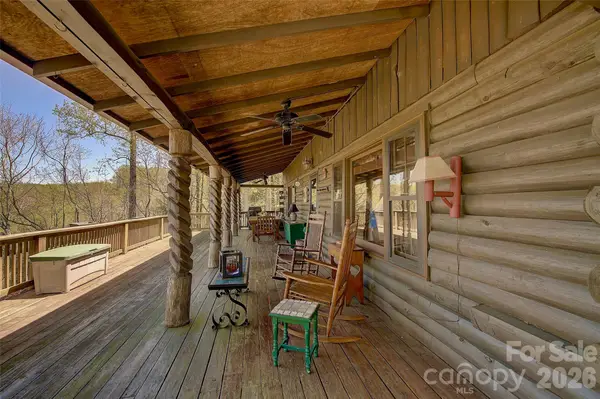 551 Carvers Knob Road #551 Carvers Knob Road, Little Switzerland, NC 28777