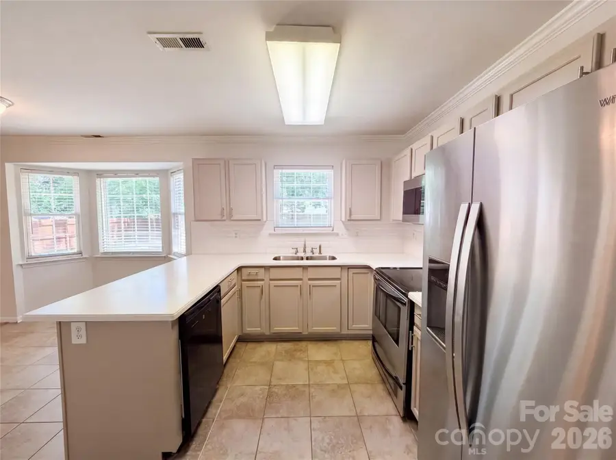 10009 Wild Dogwood Court, Charlotte, NC 28273 - #2