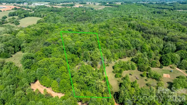 198 Long Leaf Pine Drive, Hiddenite, NC 28636