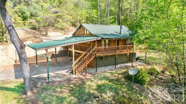 298 Timbuktu Road, Sylva, NC 28779