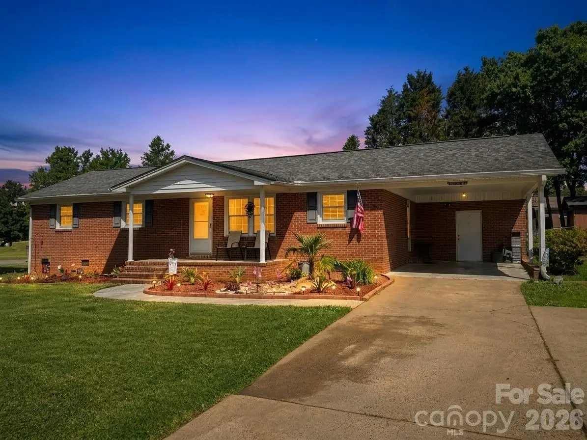 608 Cedar Drive, Dallas, NC 28034 - #1