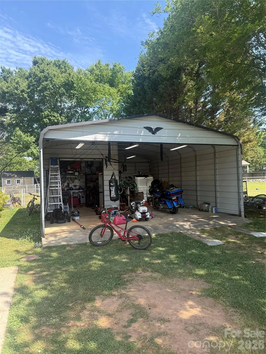 608 Cedar Drive, Dallas, NC 28034 - #2