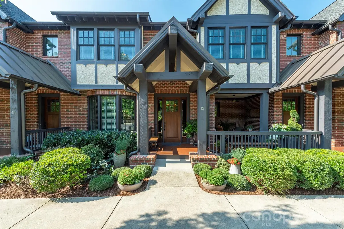 13 Fitzgerald Road, Black Mountain, NC 28711 - #1