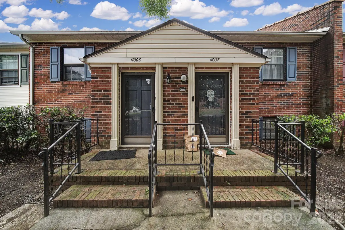 11005 Hunter Trail, Charlotte, NC 28226 - #1