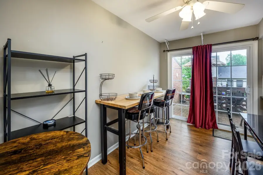 911 21st Avenue Ne #911, Hickory, NC 28601 - #2