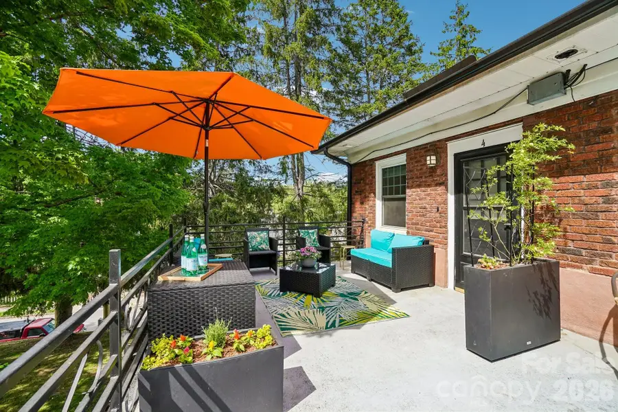 109 N Liberty Street #4, Asheville, NC 28801 - #2