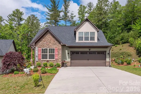 307 Wild Ginger Court #37, Weaverville, NC 28787
