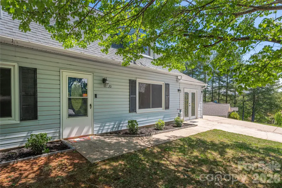 20 Lionel Place, Asheville, NC 28806 - #2