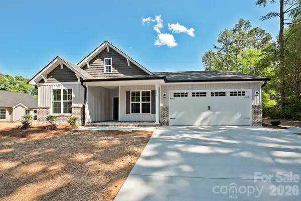 580 Wilhelm Place Ne, Concord, NC 28025