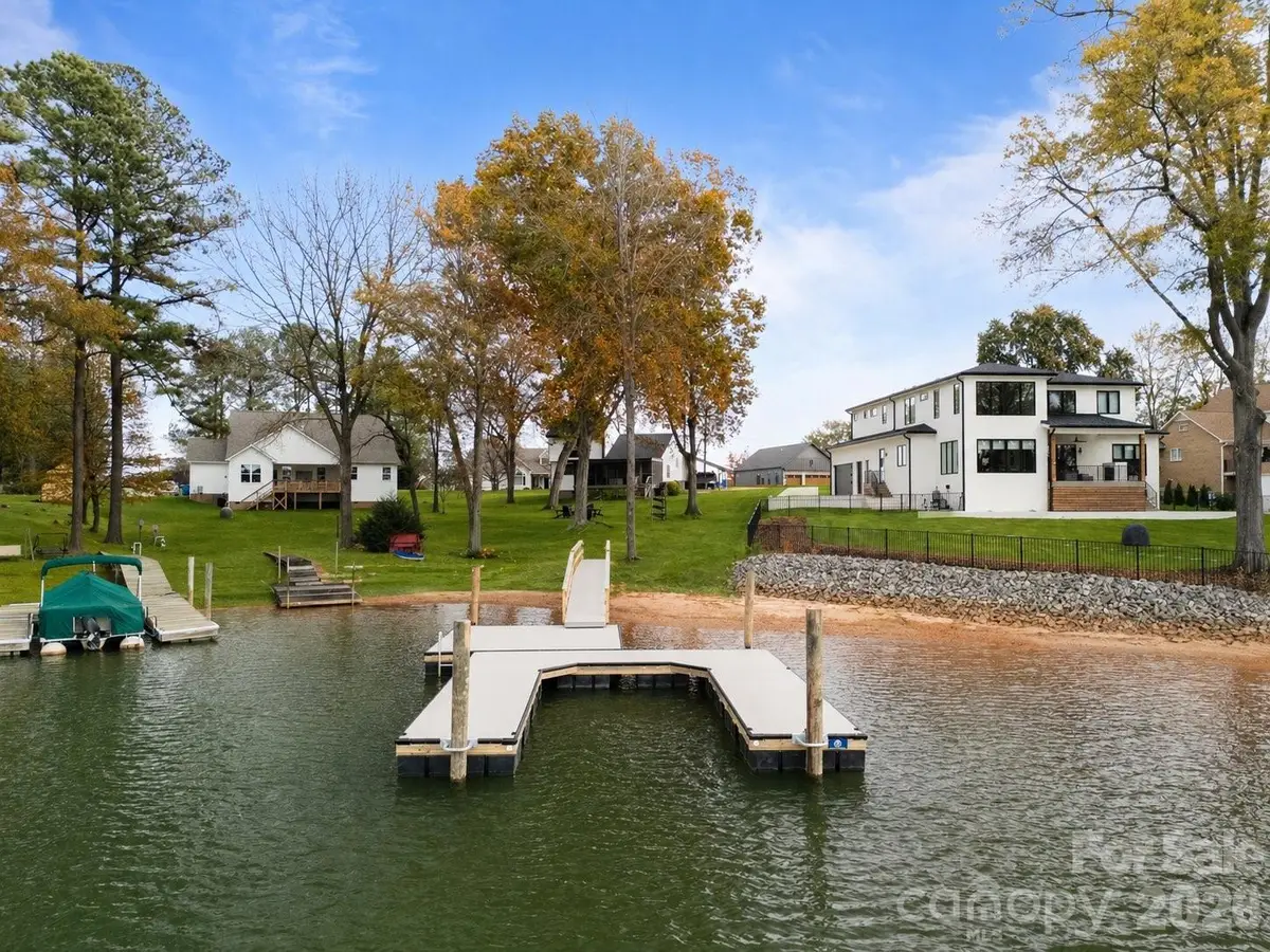 240 Shoreline Loop, Mooresville, NC 28117 - #1
