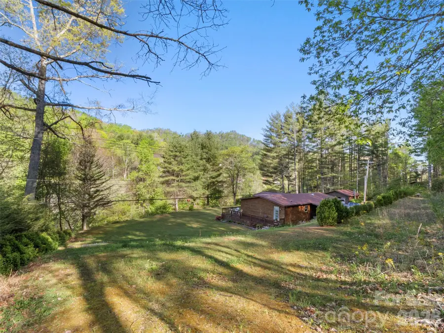 1270 Old Mine Fork Road, Burnsville, NC 28714 - #2
