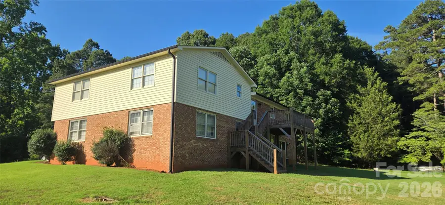 131 N Morvue Loop N, Statesville, NC 28625 - #3
