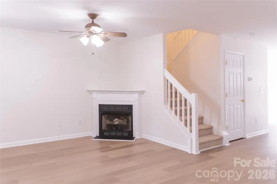 624 Gelderland Drive, Matthews, NC 28104 - #2