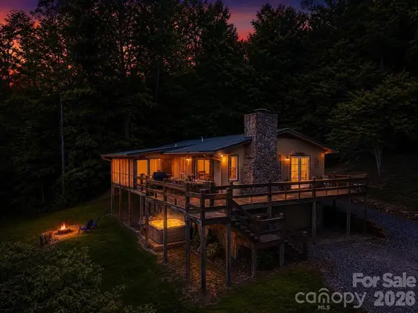 1413 Kitchens Branch Road, Sylva, NC 28779