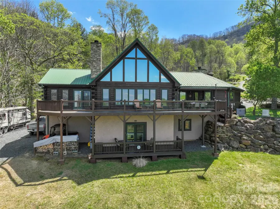 129 Apple Farm Road, Bakersville, NC 28705 - #3