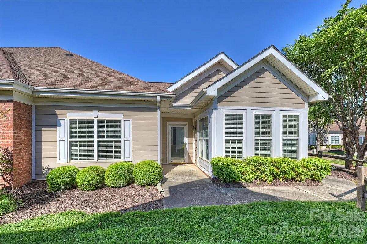 2015 Woodburn Terrace, Matthews, NC 28105 - #1