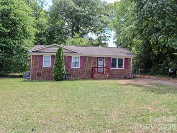 1006 Iris Drive, Gastonia, NC 28056
