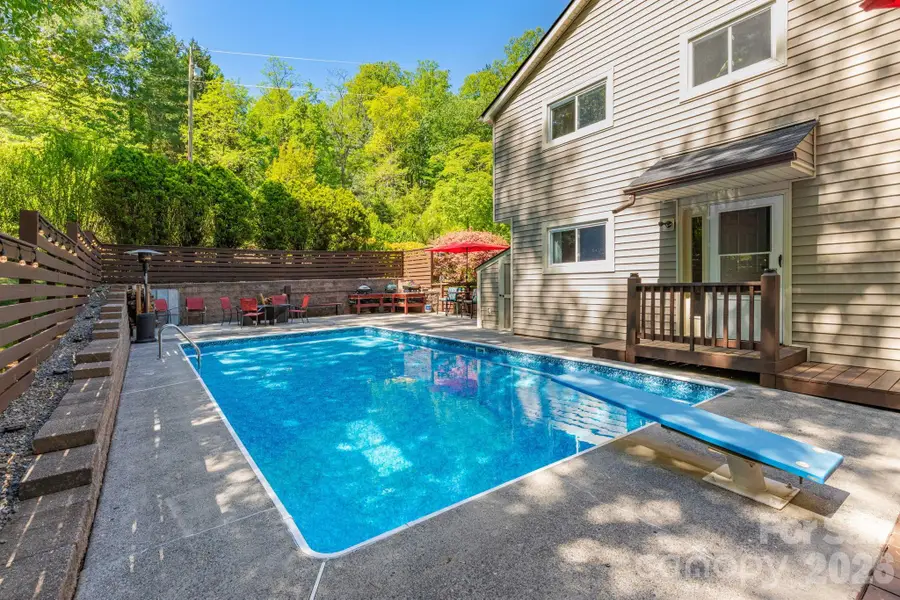 33 Lovers Loop Road, Asheville, NC 28803 - #2