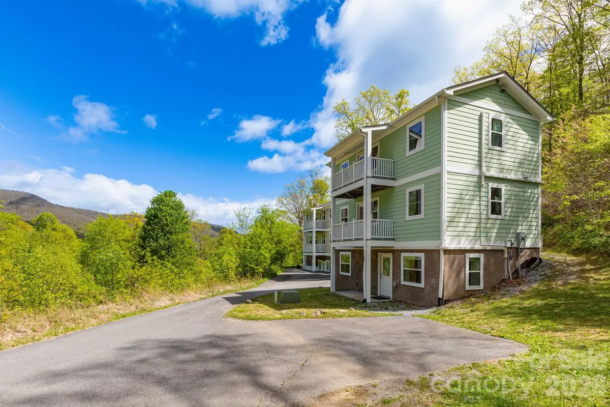12 Lila Lane, Clyde, NC 28721 - #1