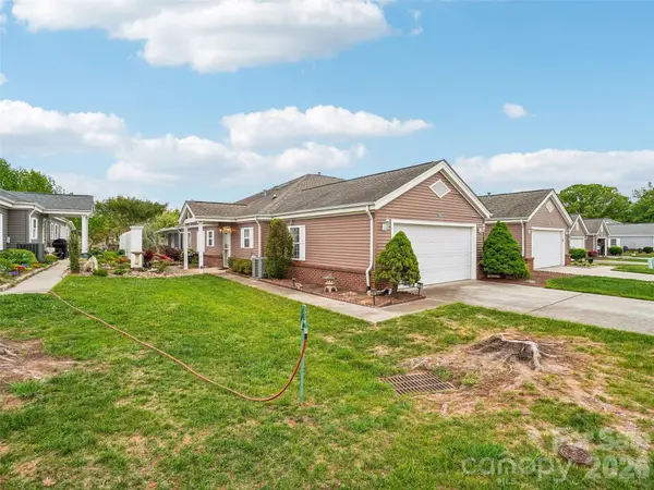 21 Heather Way #A, Candler, NC 28715