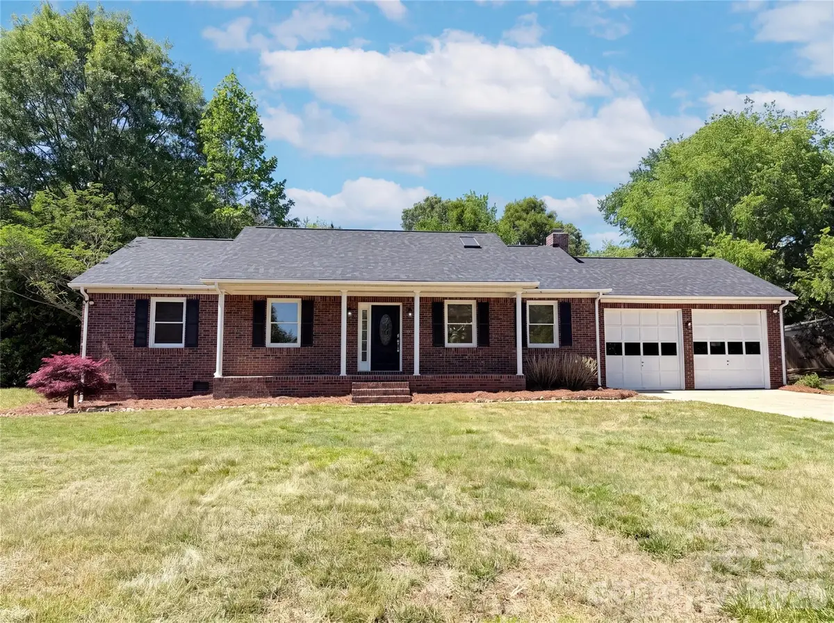 4395 Meadow Lane, Lincolnton, NC 28092 - #1