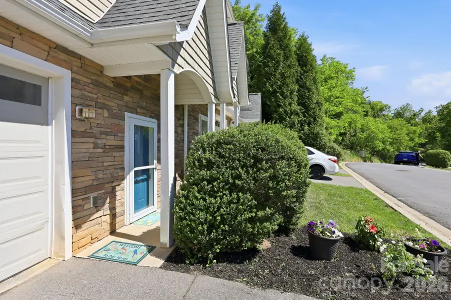 5 Terrace Court, Asheville, NC 28804 - #2