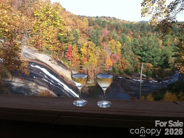 78 Upper Tanglewood Road #6, Lake Toxaway, NC 28747