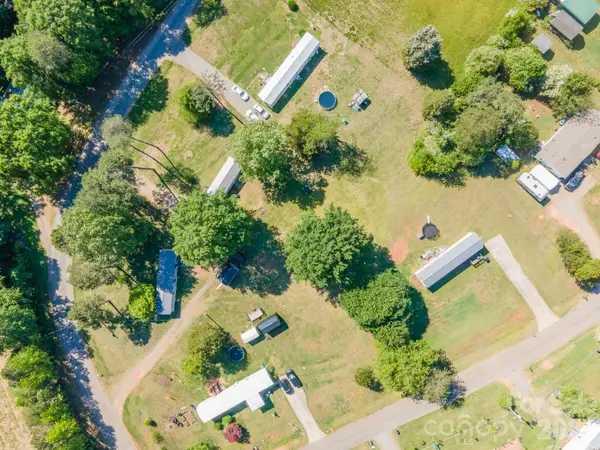 142 & 146 Delaware Road, Statesville, NC 28625