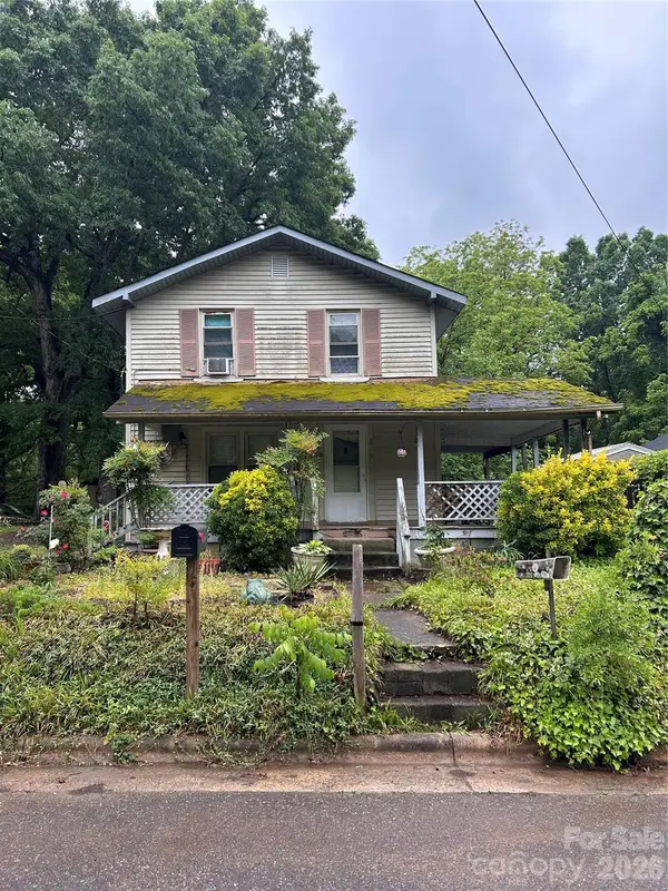 819 Newbern Avenue #1, Statesville, NC 28677