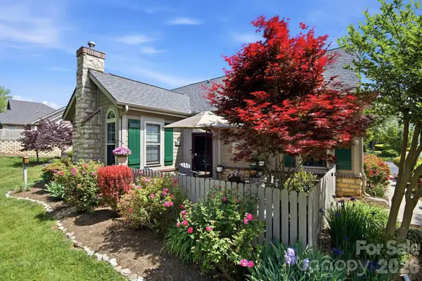 57 Outlook Circle, Swannanoa, NC 28778