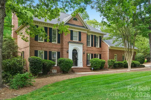 5325 Chiltern Hills Trail, Charlotte, NC 28215