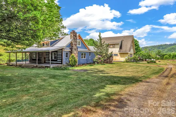 45 Sugar Cove Road, Weaverville, NC 28787