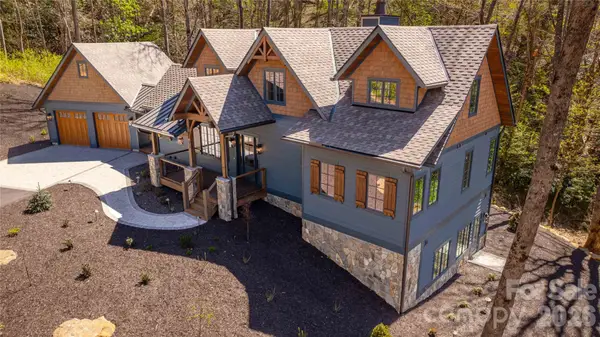 95 Dartmouth Way, Waynesville, NC 28786