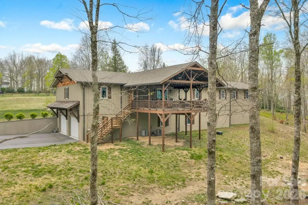 811 Linhigh Drive, Newland, NC 28657 - #1