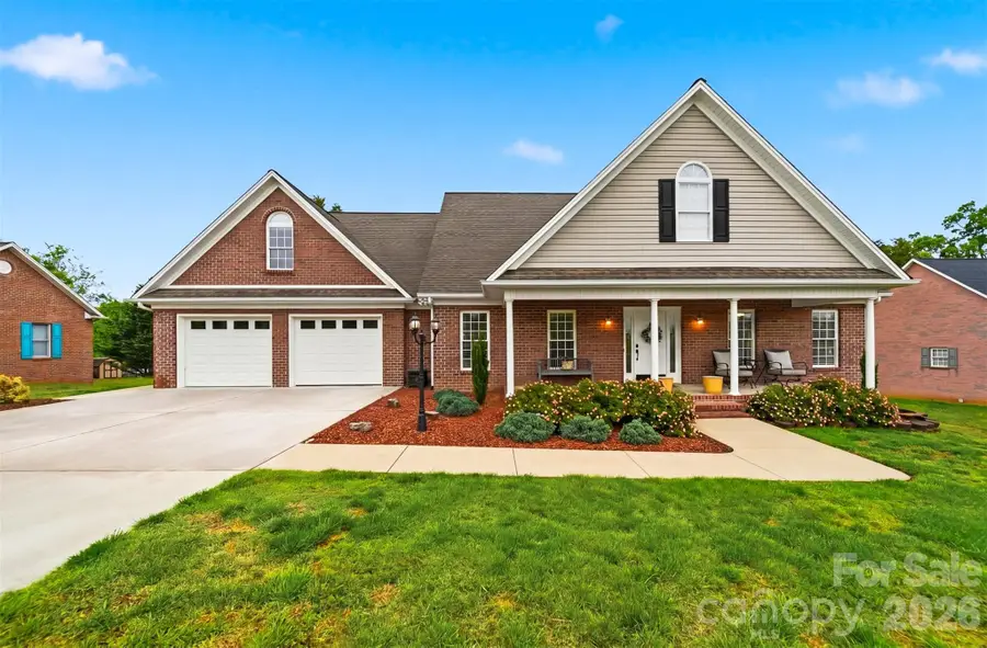 217 Dell Circle, Hudson, NC 28638 - #2