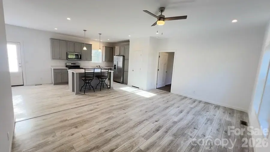 819 Wellwood Avenue, Statesville, NC 28677 - #3