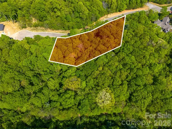490 Barrington Drive #64, Asheville, NC 28803