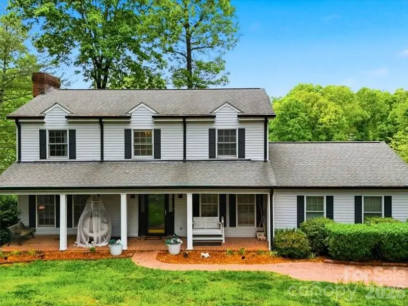 6 Woodland Circle, Granite Falls, NC 28630 - #1