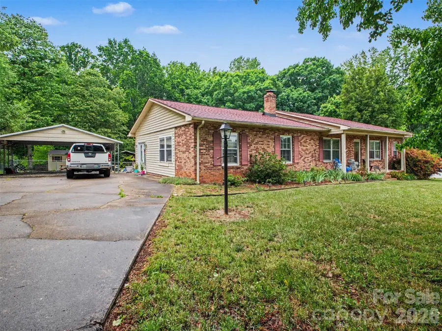 888 Sunbeam Drive, Lincolnton, NC 28092 - #2