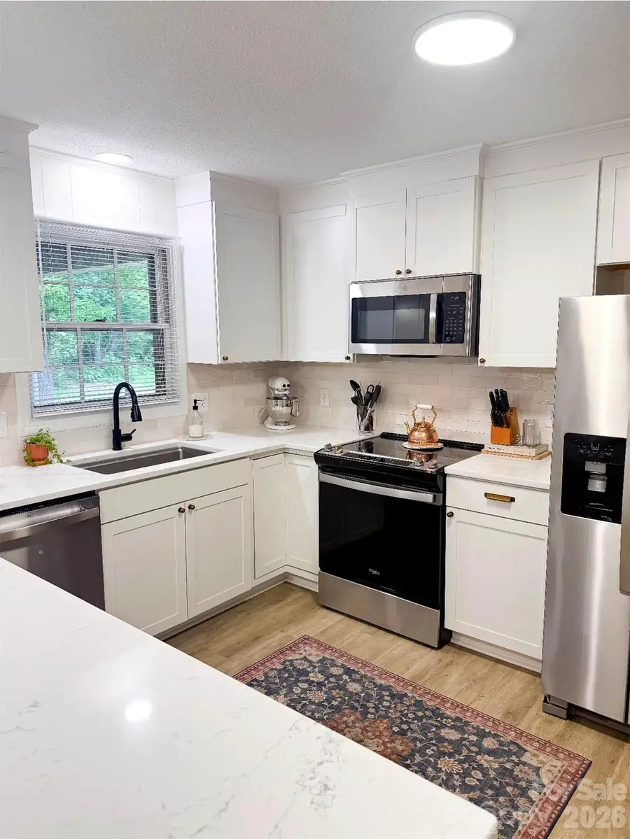 165 Northwest Road, Hickory, NC 28601 - #3