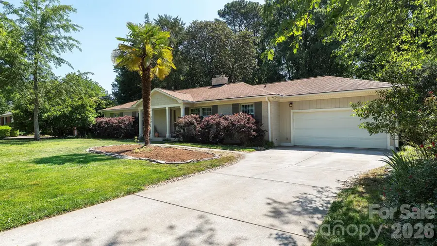 434 Blairmore Drive, Charlotte, NC 28211 - #2