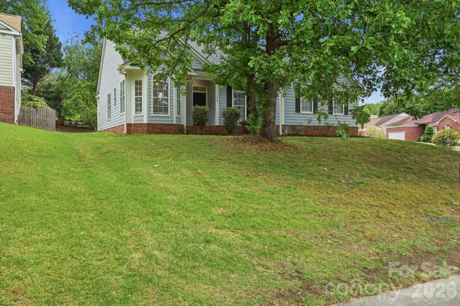 7200 Daerwood Place, Charlotte, NC 28215 - #3
