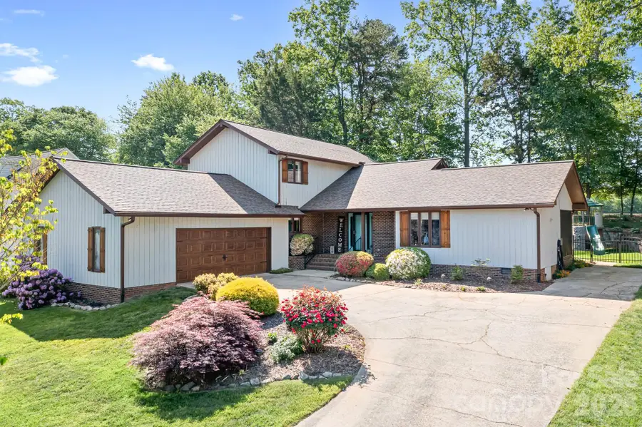 3469 Lake Shore Road S, Denver, NC 28037 - #2