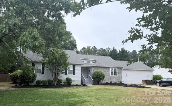 1689 Willowbrook Drive, Fort Mill, SC 29708