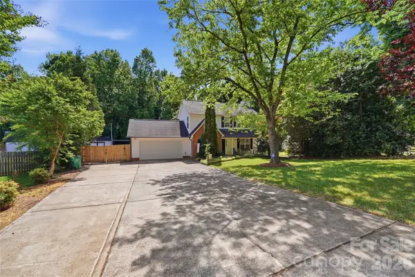 5226 Rockwood Road, Charlotte, NC 28216