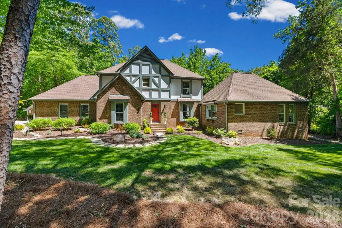 517 Raintree Drive, Matthews, NC 28104 - #1