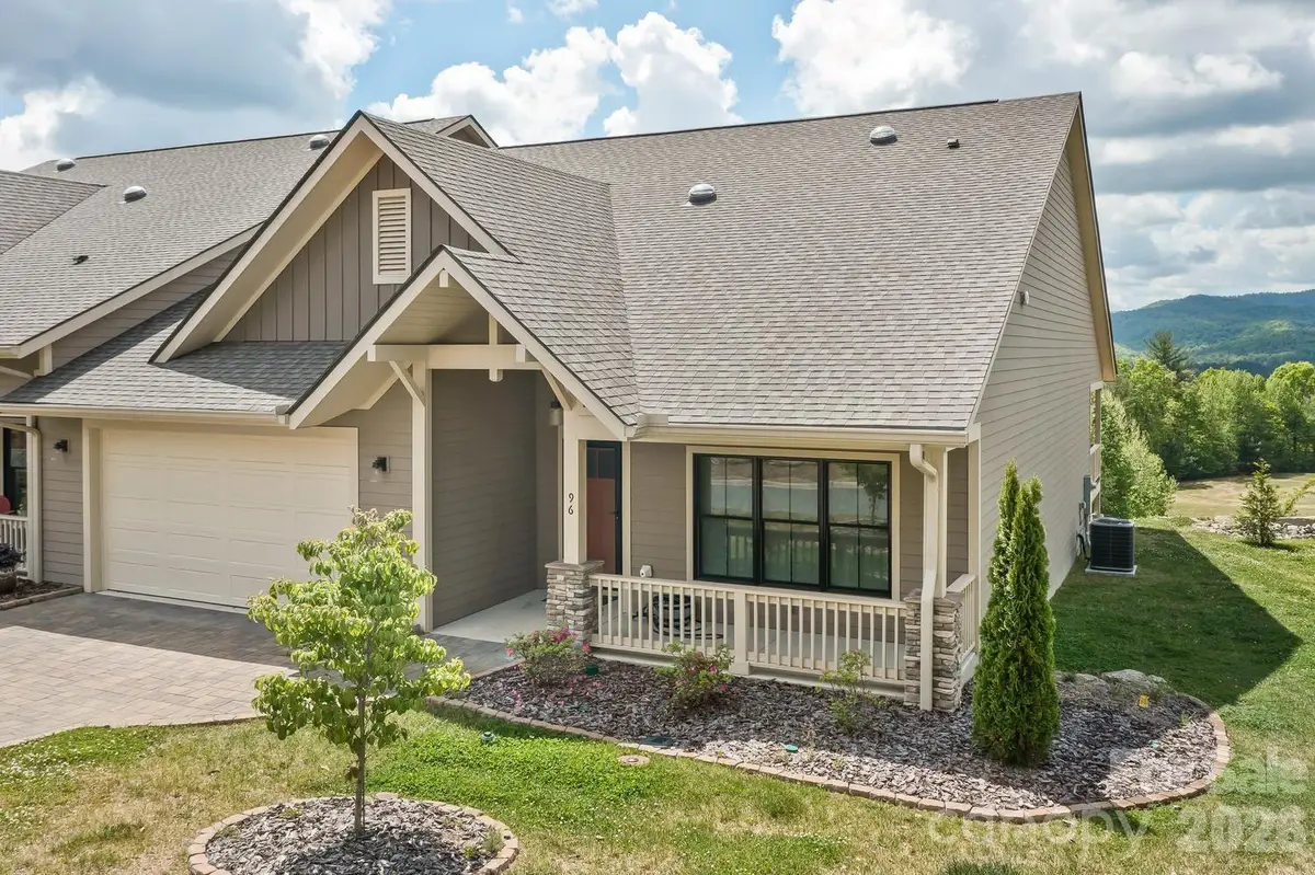 96 Copper Valley Lane, Hendersonville, NC 28739 - #1