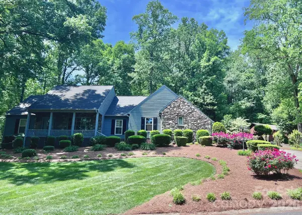 2804 Wimbledon Drive, Gastonia, NC 28056
