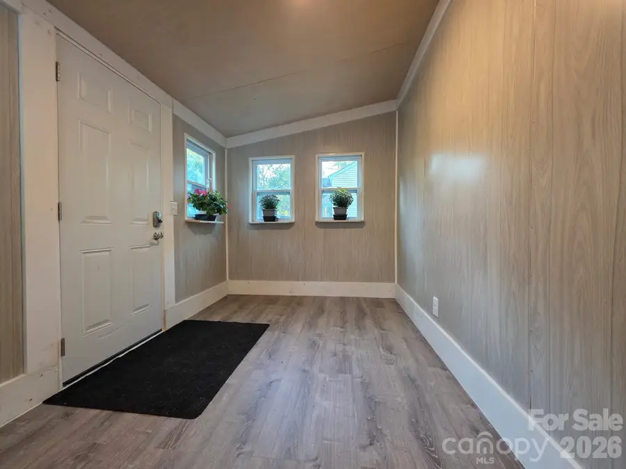 4723 Linden Street, Columbia, SC 29203 - #2