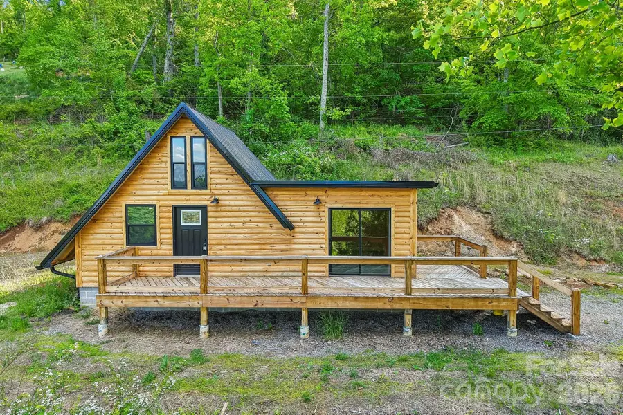 137 Red Maple Lane, Burnsville, NC 28714 - #2
